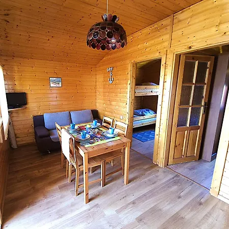 Casa de Férias Dom Wakacyjny Rusinowo (Slawno)
